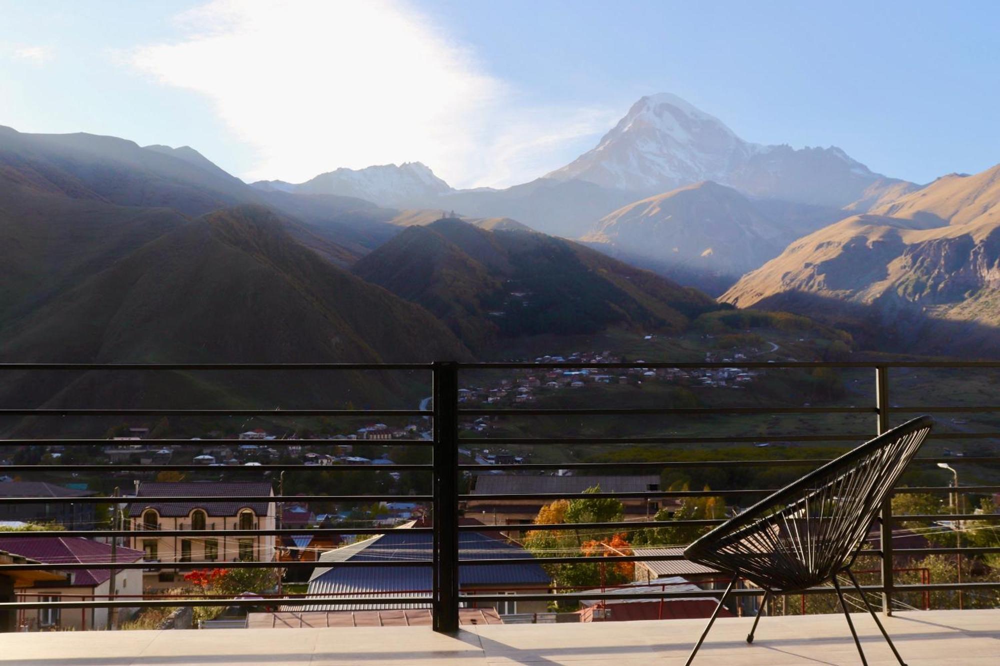Rooftop Kazbegi Экстерьер фото